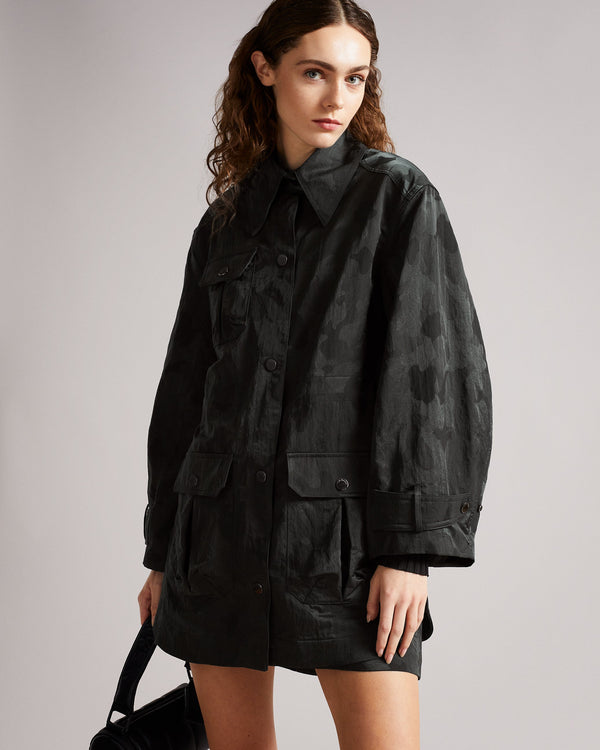 <P><Span Style="Text-Decoration: Underline;">Camo Jacquard Hunting Jacket</Span></P>
<P>The Thrill Of The Chase, You‚Ä𬮬...